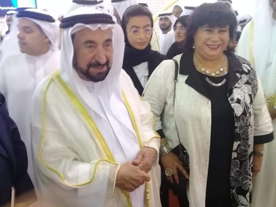 زيارة وزيرة الثقافة وحاكم الشارقة لجناح المجلس الأعلى للثقافة بمعرض الشارقة الدولى للكتاب 