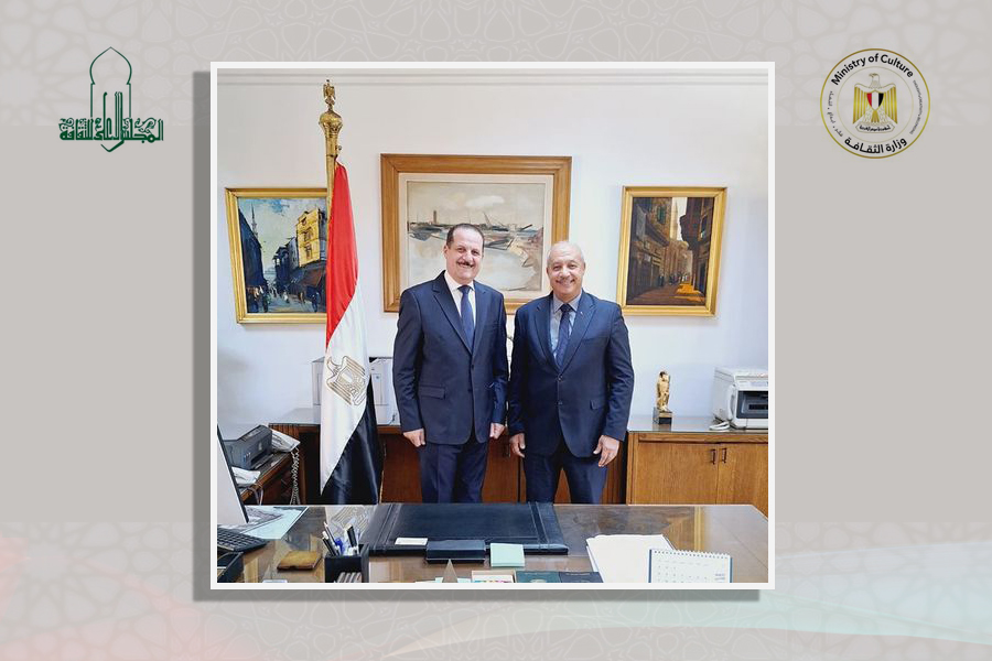 رئيس دار الكتب والوثائق يستقبل الأمين العام الجديد للمجلس الأعلى للثقافة في إطار إجراءات تسليم وتسلم المهام